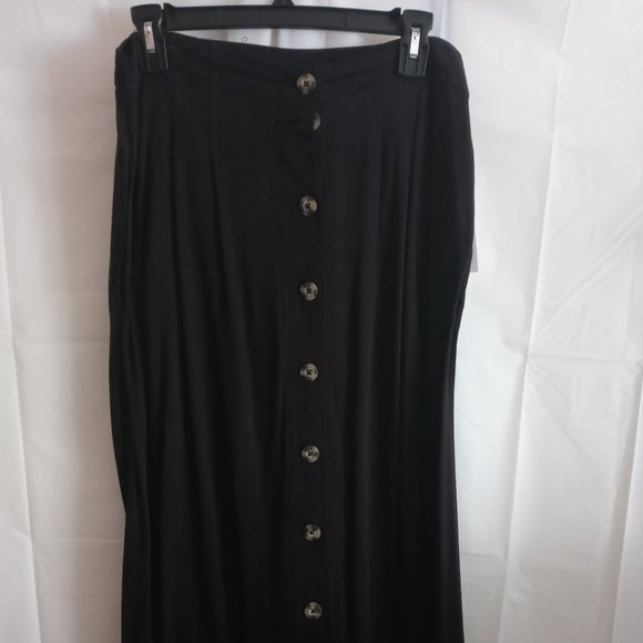 Maxi Skirt - Picture 1 of 3